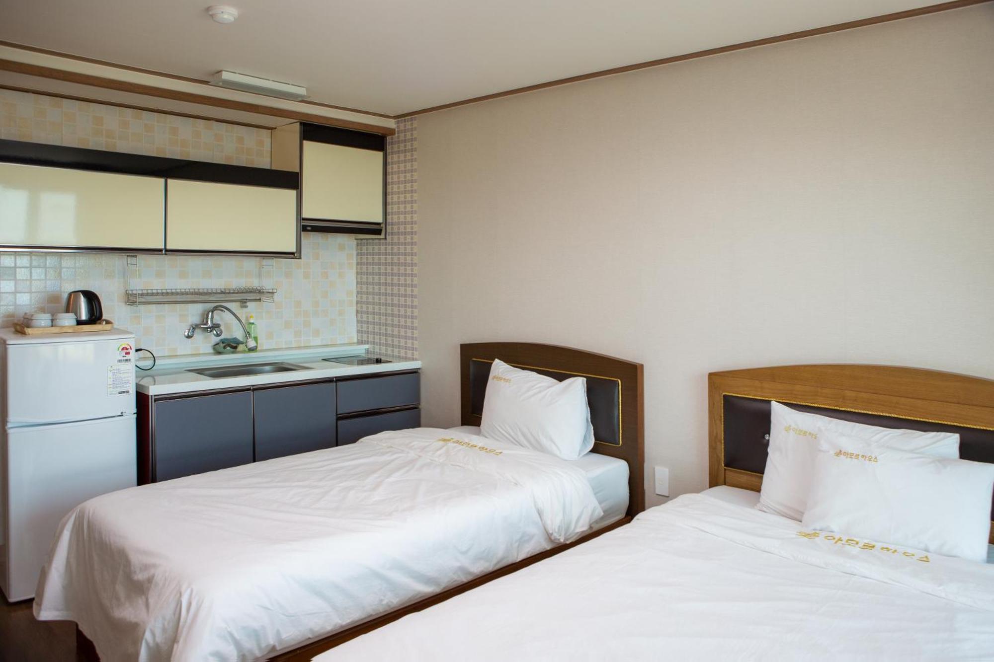 Hotel Amor เมืองเชจู ห้อง รูปภาพ